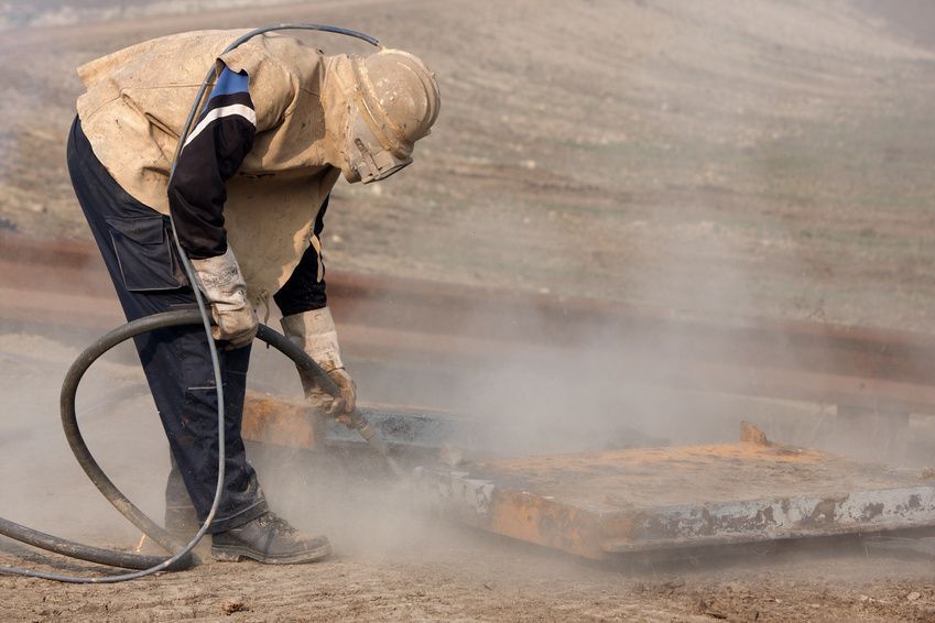 Safety Regulations and Best Practices in Sandblasting